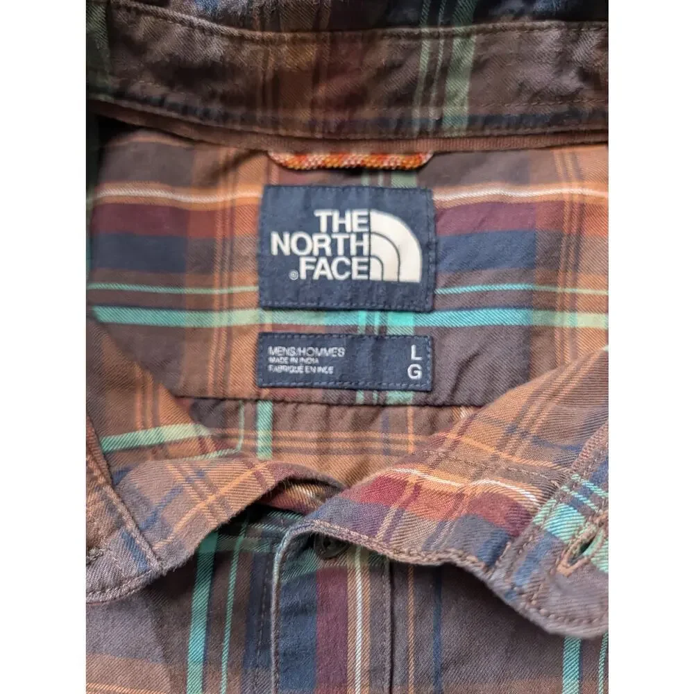 The North Face men's Short sleeve, button down shirt, size Large, Brown Plaid